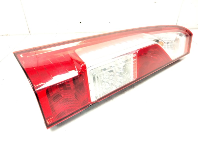 Recambio de piloto trasero izquierdo para renault master iii furgoneta (fv) 2.3 dci 150 fwd (fv0f, fv03) referencia OEM IAM   