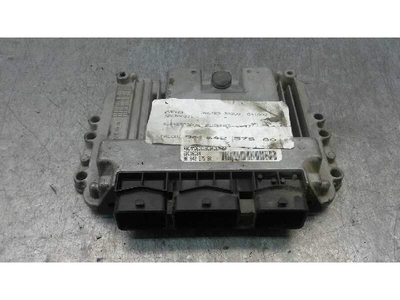 Recambio de centralita motor uce para peugeot 308 sport referencia OEM IAM 9664257580 0281013332 EDC16C34