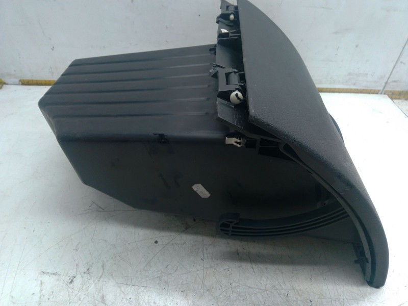 Recambio de guantera para renault master iii furgoneta (fv) 2.3 dci 150 fwd (fv0f, fv03) referencia OEM IAM 685000045R  