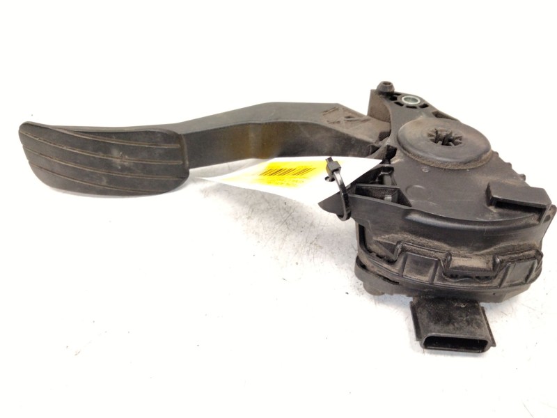 Recambio de pedal acelerador para renault master iii furgoneta (fv) 2.3 dci 150 fwd (fv0f, fv03) referencia OEM IAM 8200672367C 