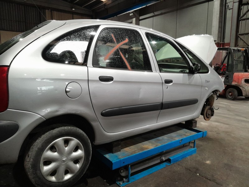 citroën xsara picasso (n68) del año 2002