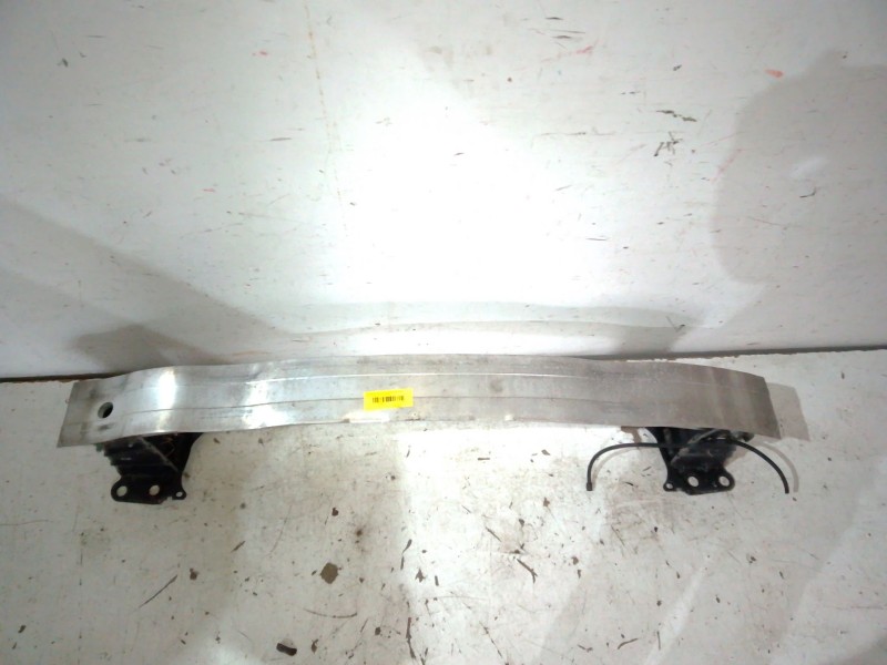 Recambio de refuerzo paragolpes delantero para audi a3 (8p1) 2.0 tdi referencia OEM IAM   