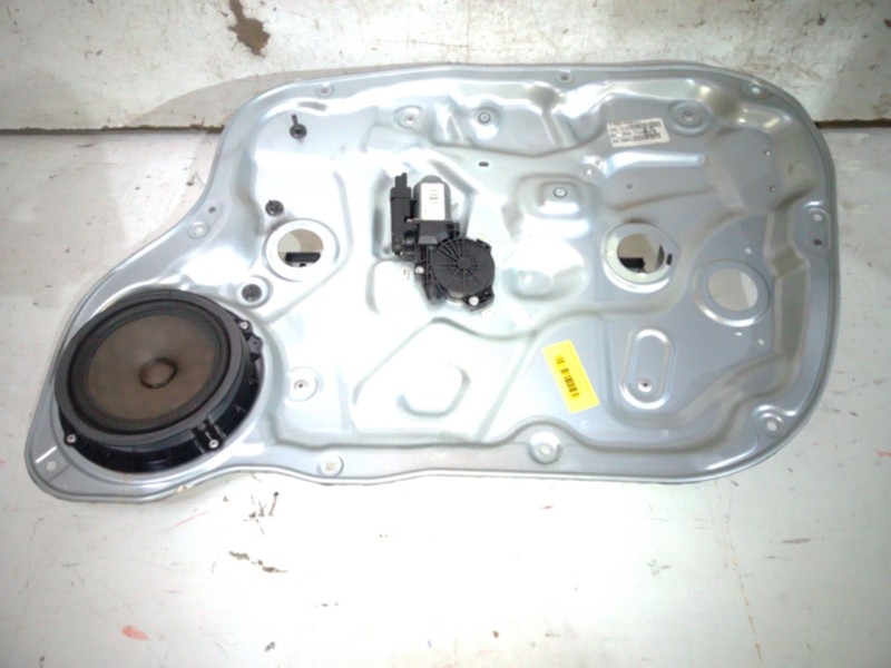 Recambio de elevalunas delantero derecho para kia cee´d sw (ed) 1.6 crdi 115 referencia OEM IAM   