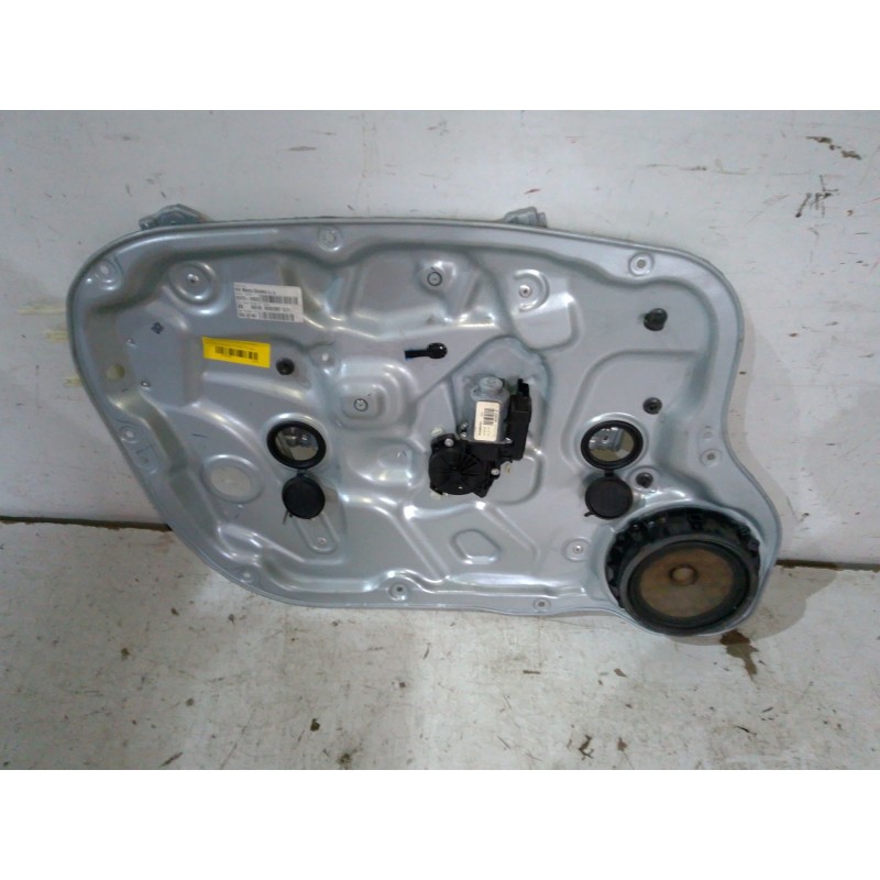 Recambio de elevalunas delantero izquierdo para kia cee´d sw (ed) 1.6 crdi 115 referencia OEM IAM 824701H020  