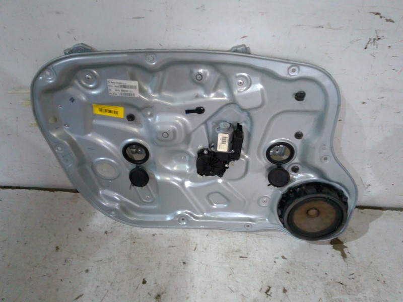 Recambio de elevalunas delantero izquierdo para kia cee´d sw (ed) 1.6 crdi 115 referencia OEM IAM 824701H020  