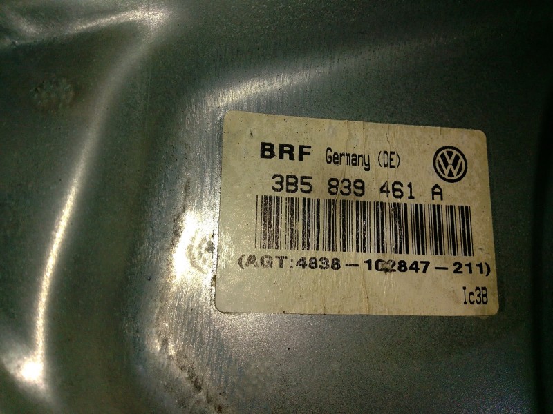 Recambio de elevalunas trasero izquierdo para volkswagen passat b5 (3b2) 1.9 tdi referencia OEM IAM 3B5839461A  