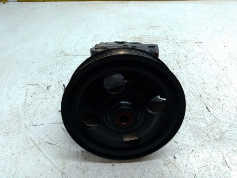 Recambio de bomba direccion para ford mondeo iv turnier (ba7) 2.0 tdci referencia OEM IAM 6G913A696CD  