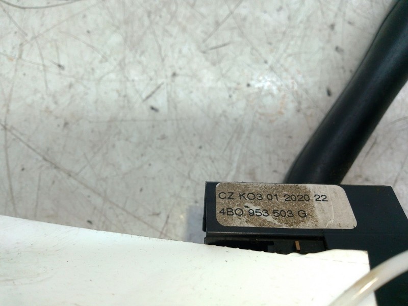 Recambio de mando limpia para volkswagen passat b5 (3b2) 1.9 tdi referencia OEM IAM 4B0953503G  