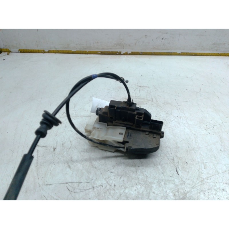 Recambio de cerradura puerta trasera derecha para kia cee´d sw (ed) 1.6 crdi 115 referencia OEM IAM   