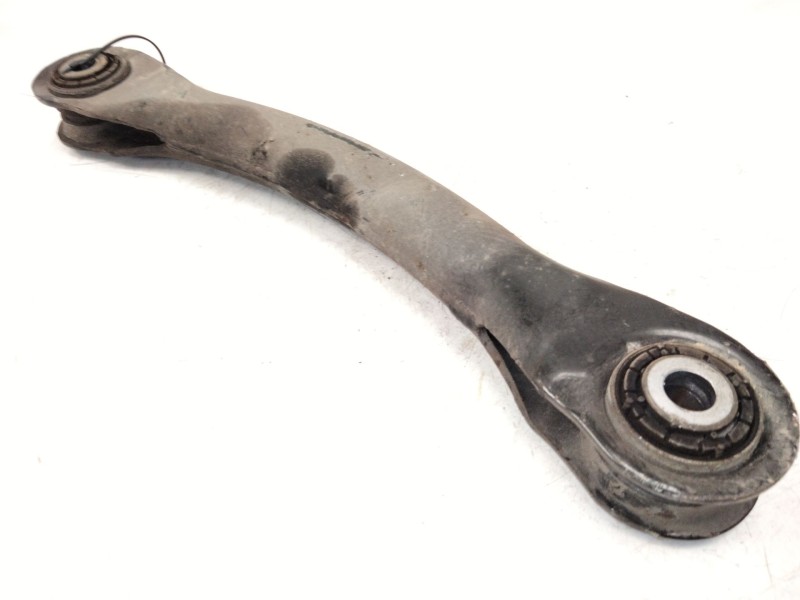 Recambio de brazo suspension superior trasero izquierdo para ford kuga i 2.0 tdci referencia OEM IAM   