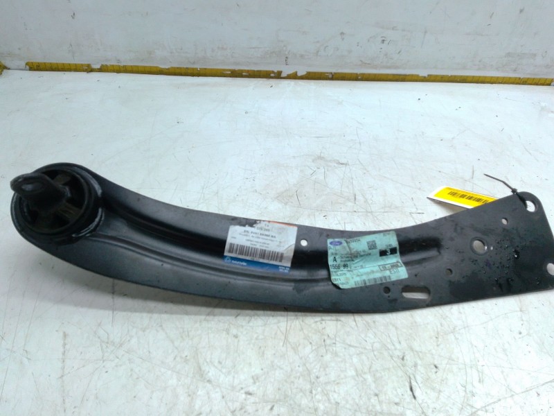 Recambio de brazo suspension superior trasero derecho para ford kuga i 2.0 tdci referencia OEM IAM 8V415A968  