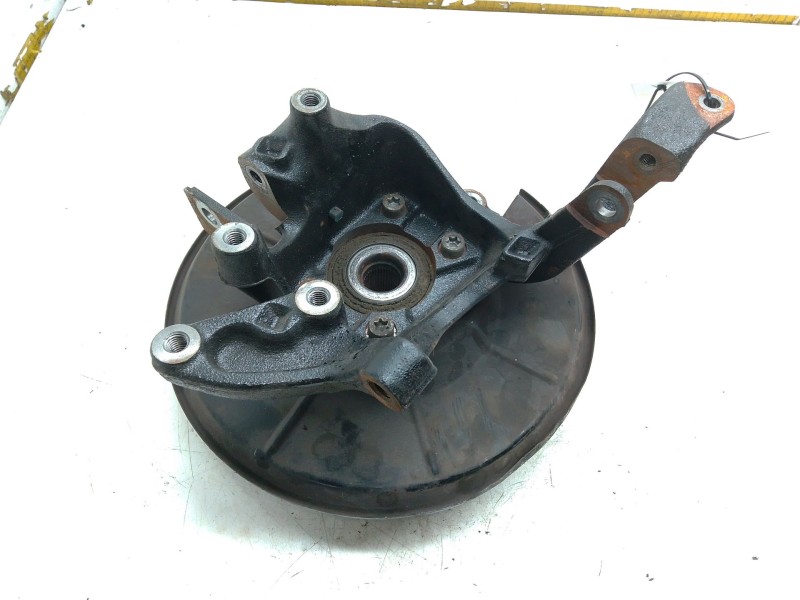 Recambio de mangueta trasera derecha para ford kuga i 2.0 tdci referencia OEM IAM 8V4154970  