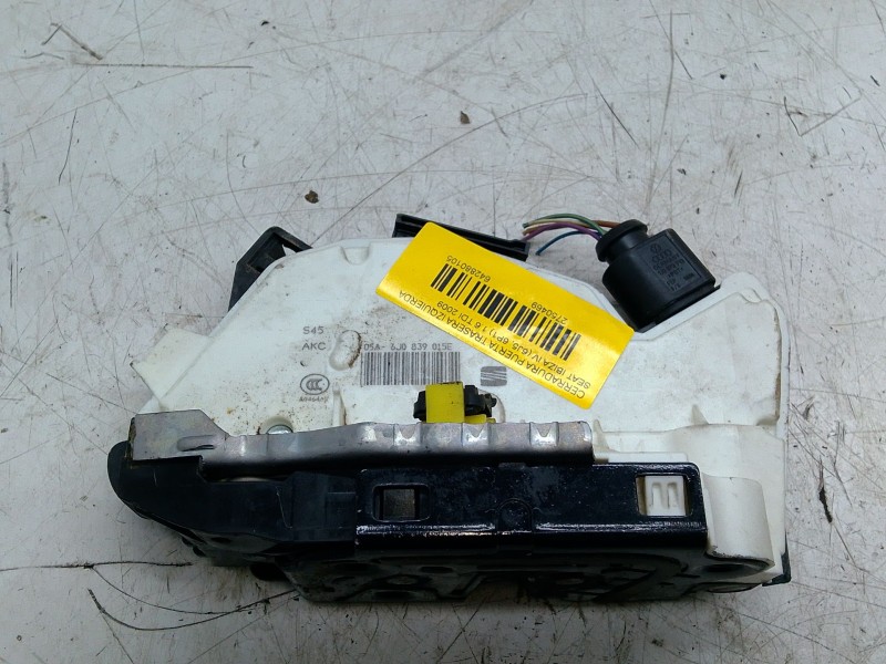 Recambio de cerradura puerta trasera izquierda para seat ibiza iv (6j5, 6p1) 1.6 tdi referencia OEM IAM 3J0839015E  