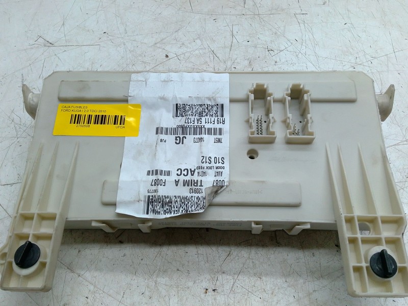 Recambio de caja fusibles para ford kuga i 2.0 tdci referencia OEM IAM   