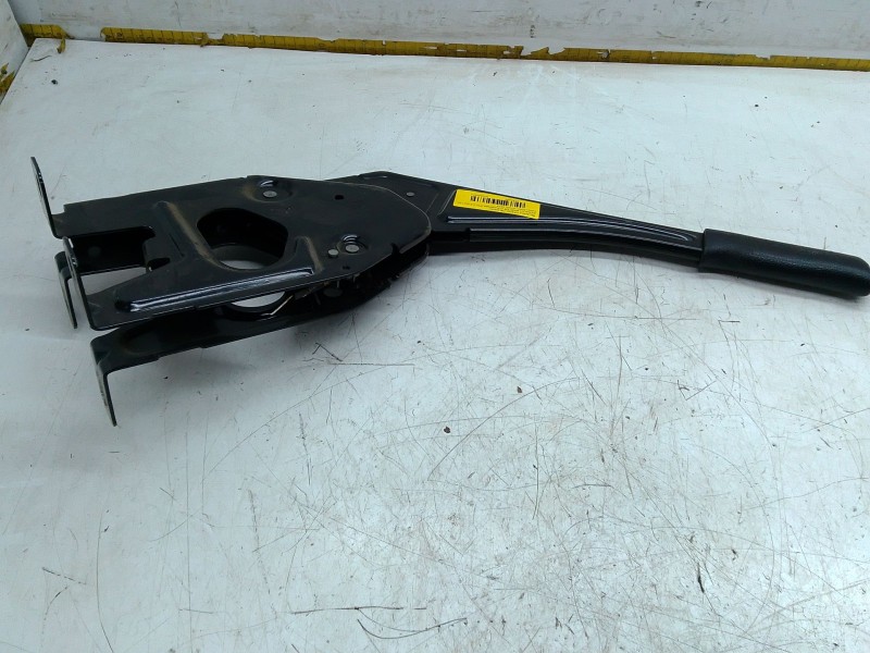 Recambio de palanca freno de mano para renault master iii furgoneta (fv) 2.3 dci 150 fwd (fv0f, fv03) referencia OEM IAM 8200688