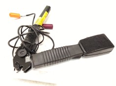 Recambio de enganche delantero derecho para ford kuga i 2.0 tdci referencia OEM IAM 8V41A61208AC  