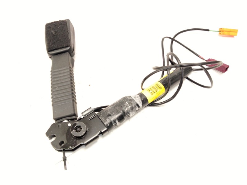 Recambio de enganche delantero izquierdo para ford kuga i 2.0 tdci referencia OEM IAM 8V41A61209AC  