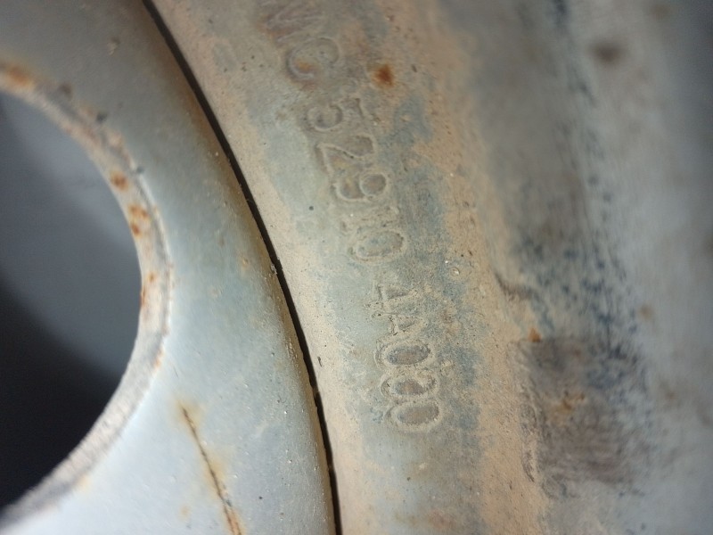 Recambio de llanta hierro para hyundai h-1 furgoneta (a1) 2.5 td referencia OEM IAM 529104A000  