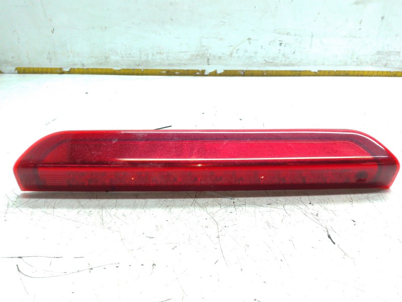 Recambio de piloto marcha atras para kia cee´d sw (ed) 1.6 crdi 115 referencia OEM IAM 927011H3  