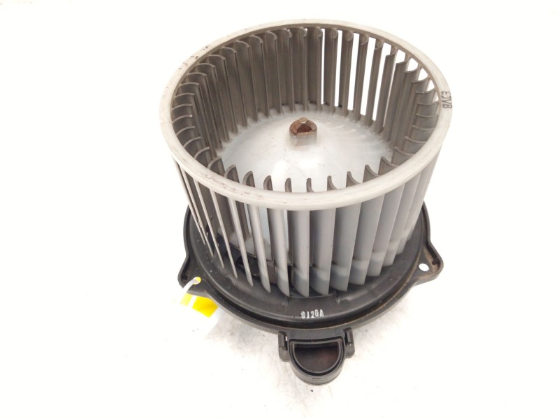 Recambio de motor calefaccion para kia cee´d sw (ed) 1.6 crdi 115 referencia OEM IAM   