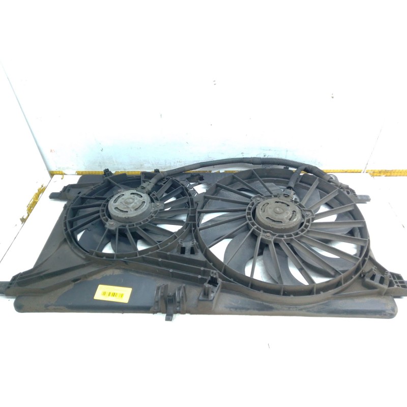 Recambio de electroventilador para renault master iii furgoneta (fv) 2.3 dci 150 fwd (fv0f, fv03) referencia OEM IAM 214810239R 