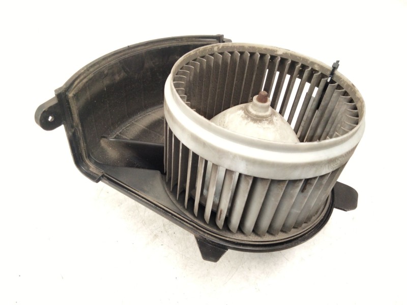 Recambio de motor calefaccion para renault master iii furgoneta (fv) 2.3 dci 150 fwd (fv0f, fv03) referencia OEM IAM   