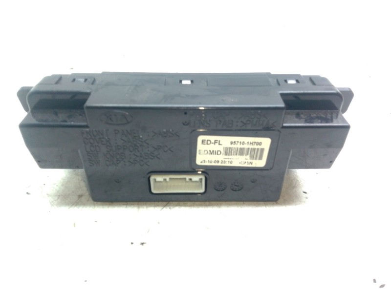 Recambio de pantalla multifuncion para kia cee´d sw (ed) 1.6 crdi 115 referencia OEM IAM 957101H700  