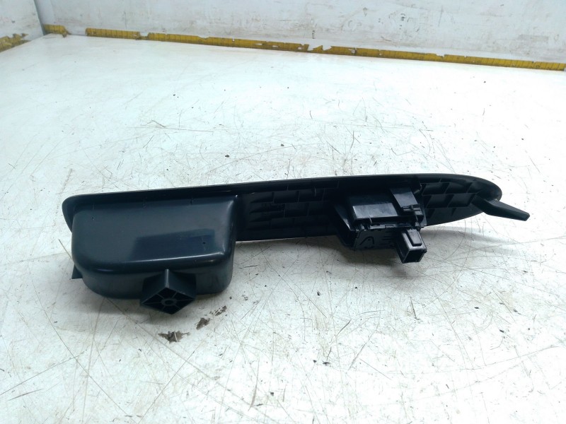 Recambio de mando elevalunas delantero derecho para citroën c4 ii (nc_) 1.4 vti 95 referencia OEM IAM 96657056ZD  