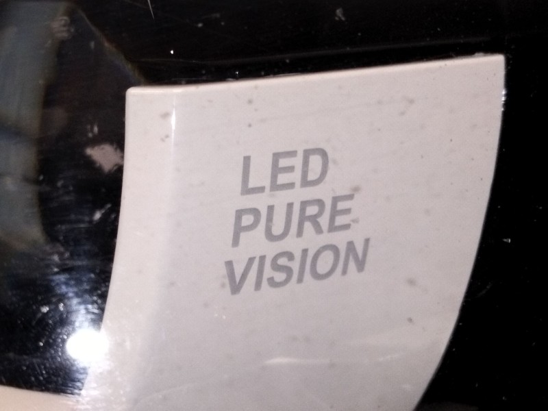 Recambio de faro izquierdo para renault grand scénic iv (r9_) 1.6 dci 130 referencia OEM IAM 260609501R  