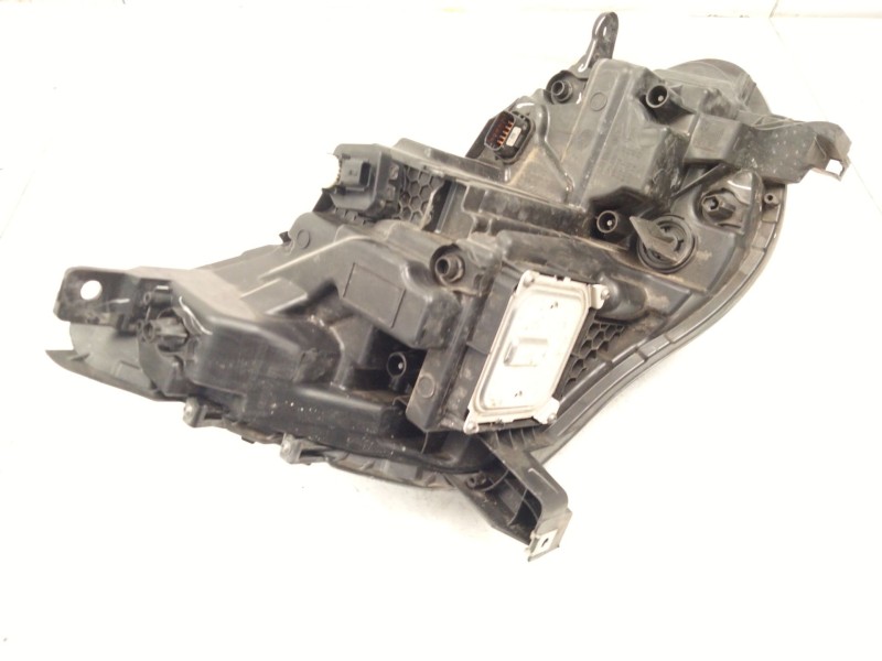 Recambio de faro izquierdo para renault grand scénic iv (r9_) 1.6 dci 130 referencia OEM IAM 260609501R  