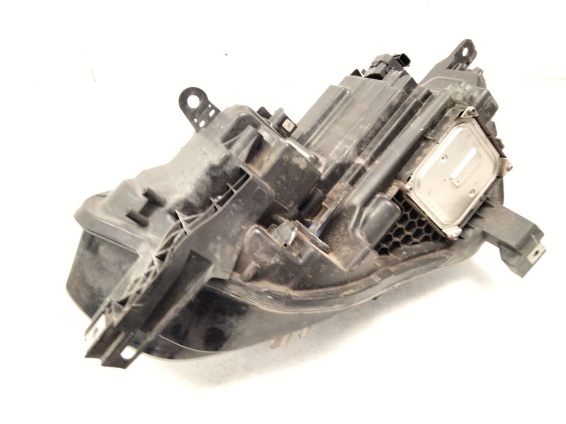 Recambio de faro derecho para renault grand scénic iv (r9_) 1.6 dci 130 referencia OEM IAM 260102691R  