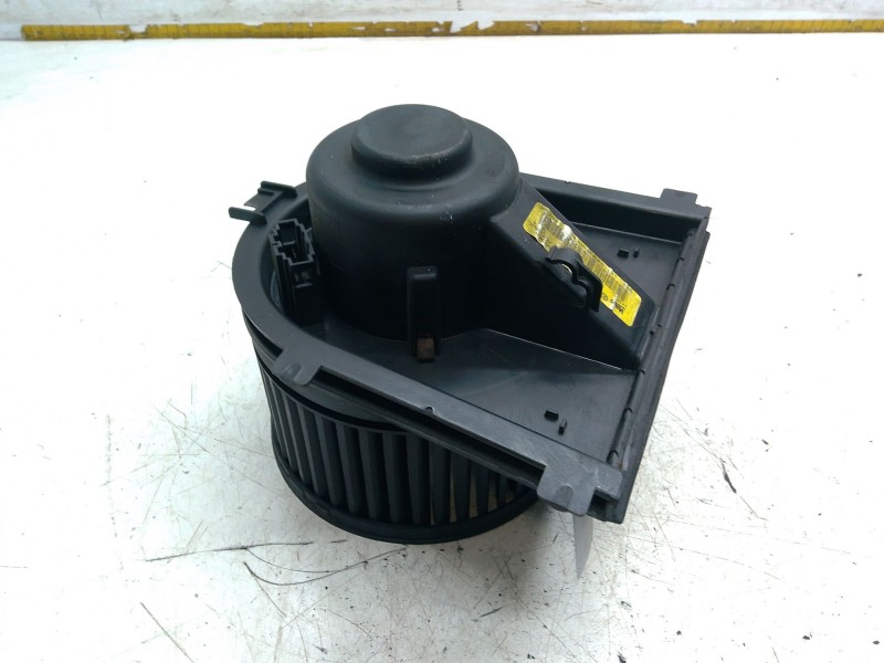 Recambio de motor calefaccion para skoda octavia i (1u2) 1.9 tdi referencia OEM IAM 1J1819021C  