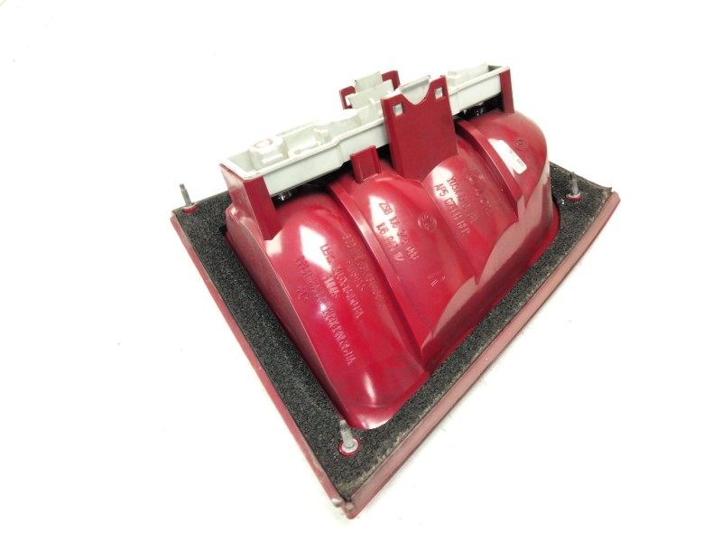 Recambio de piloto trasero derecho para skoda octavia i (1u2) 1.9 tdi referencia OEM IAM 1U6945096  