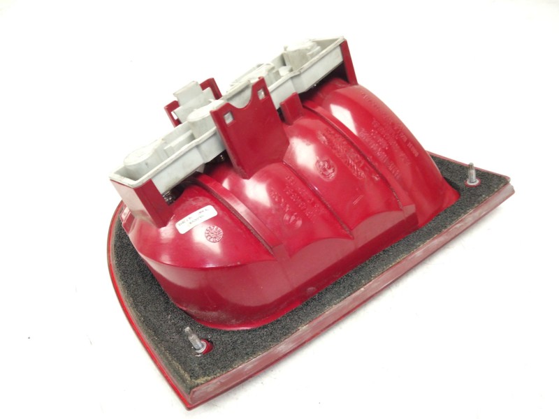 Recambio de piloto trasero izquierdo para skoda octavia i (1u2) 1.9 tdi referencia OEM IAM 9EL354074  