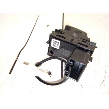 Recambio de mando elevalunas trasero derecho para skoda karoq (nu7, nd7) 1.5 tsi referencia OEM IAM 5G0959855  
