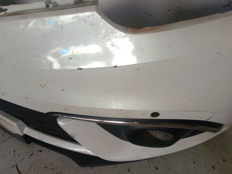 Recambio de paragolpes delantero para renault grand scénic iv (r9_) 1.6 dci 130 referencia OEM IAM 620224828R  