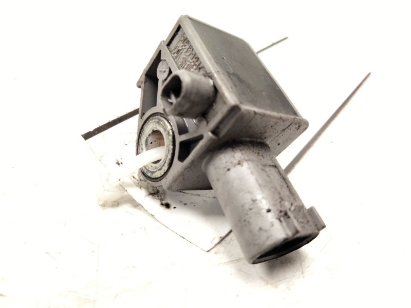 Recambio de sensor impacto airbag para mercedes-benz clase c t-model (s204) c 320 cdi (204.222) referencia OEM IAM A2048201985  