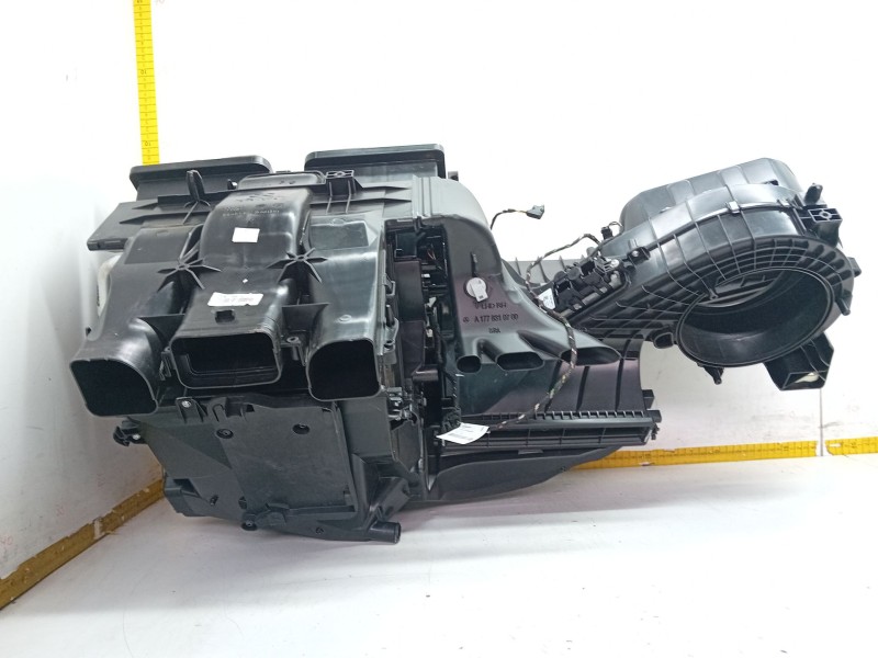 Recambio de calefaccion entera normal para mercedes-benz clase a (w177) a 180 d (177.003) referencia OEM IAM A2478300100  