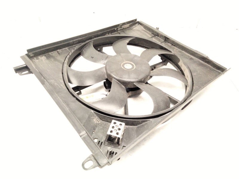 Recambio de electroventilador para renault grand scénic iv (r9_) 1.6 dci 130 referencia OEM IAM   