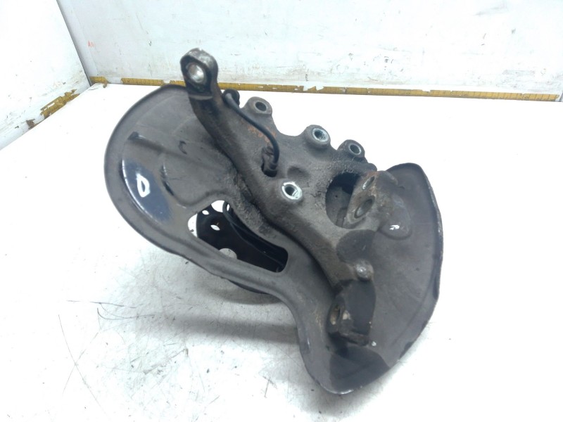 Recambio de mangueta delantera derecha para mercedes-benz clase c t-model (s204) c 320 cdi (204.222) referencia OEM IAM   