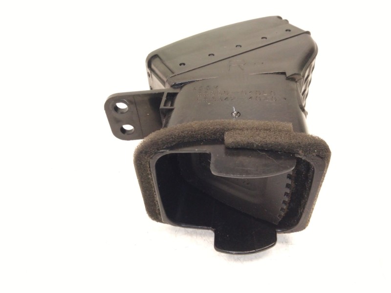 Recambio de rejilla aireadora para toyota corolla verso (zer_, zze12_, r1_) 1.8 (znr11_) referencia OEM IAM 5566064010  