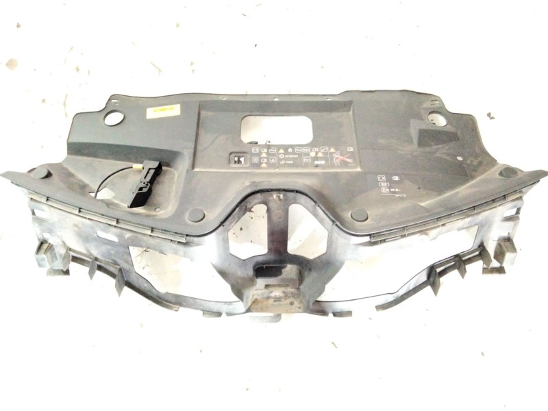 Recambio de molduras paragolpes delanteras para mercedes-benz clase c t-model (s204) c 320 cdi (204.222) referencia OEM IAM   