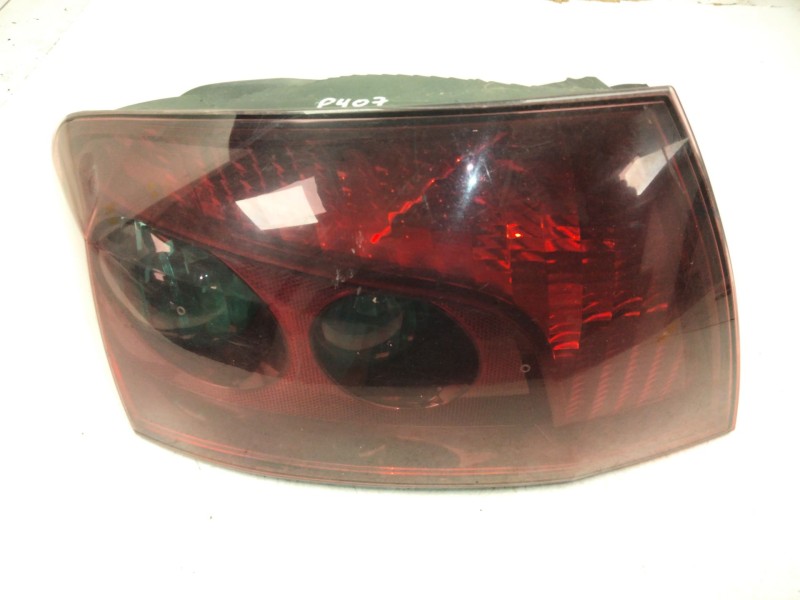 Recambio de piloto trasero izquierdo para peugeot 407 (6d_) 2.0 hdi 135 (6drhrh, 6drhre, 6drhrg, 6drhrj) referencia OEM IAM   