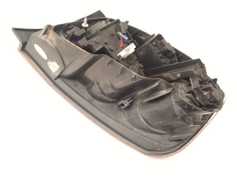 Recambio de piloto trasero izquierdo para peugeot 407 (6d_) 2.0 hdi 135 (6drhrh, 6drhre, 6drhrg, 6drhrj) referencia OEM IAM   