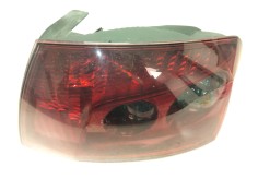 Recambio de piloto trasero derecho para peugeot 407 (6d_) 2.0 hdi 135 (6drhrh, 6drhre, 6drhrg, 6drhrj) referencia OEM IAM   