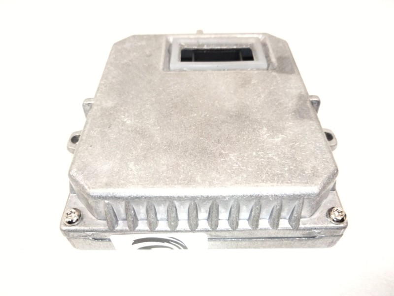 Recambio de centralita faros xenon para bmw x3 (e83) xdrive 20 d referencia OEM IAM 1305102290  