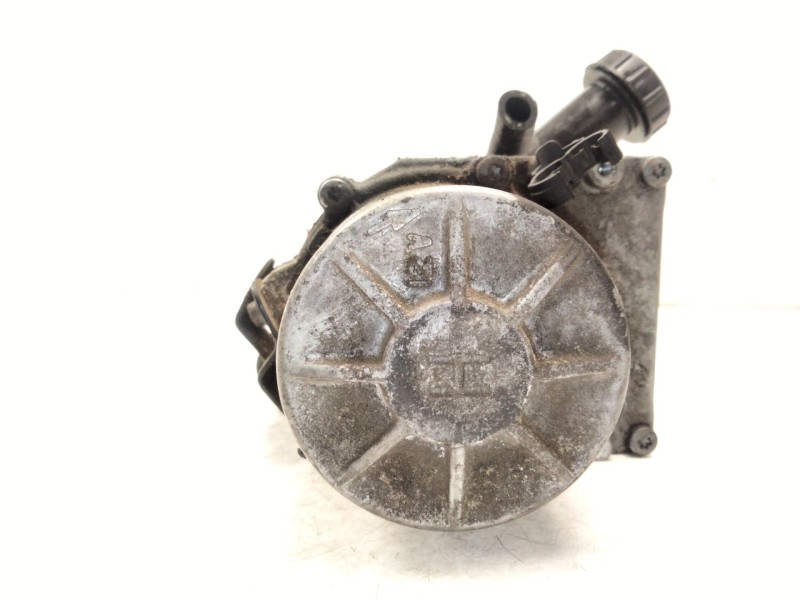 Recambio de bomba direccion para peugeot 407 (6d_) 2.0 hdi 135 (6drhrh, 6drhre, 6drhrg, 6drhrj) referencia OEM IAM 9682527780  