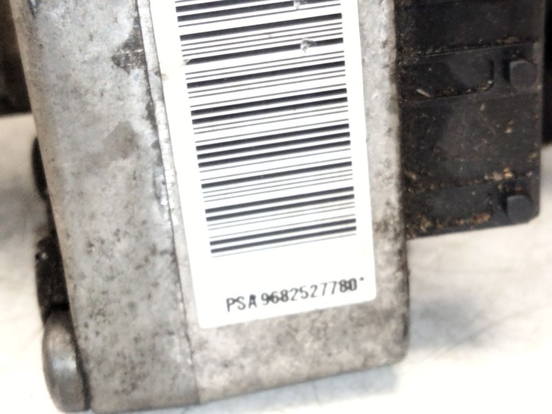 Recambio de bomba direccion para peugeot 407 (6d_) 2.0 hdi 135 (6drhrh, 6drhre, 6drhrg, 6drhrj) referencia OEM IAM 9682527780  