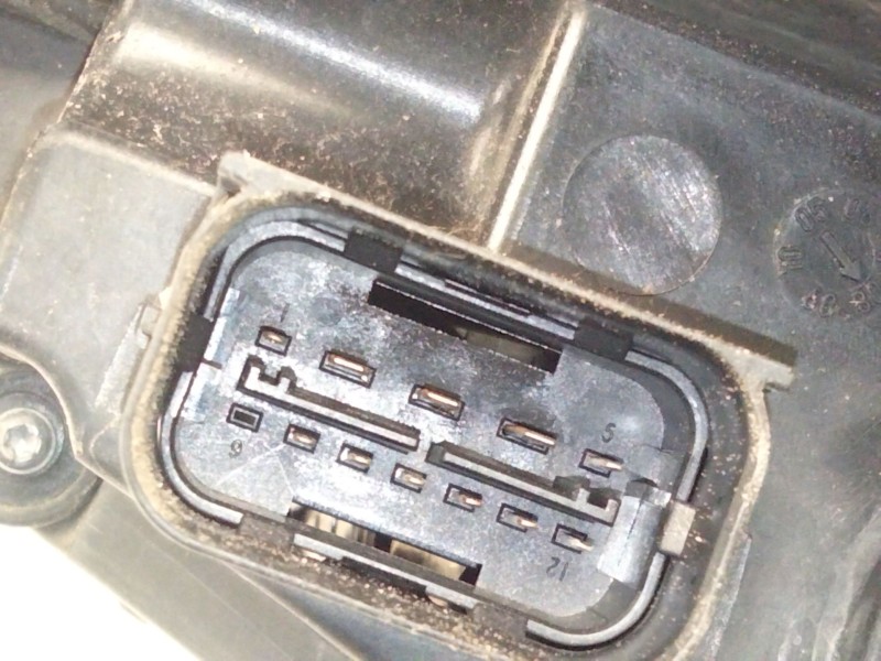 Recambio de faro derecho para bmw 5 (e60) 525 d referencia OEM IAM 7177470  