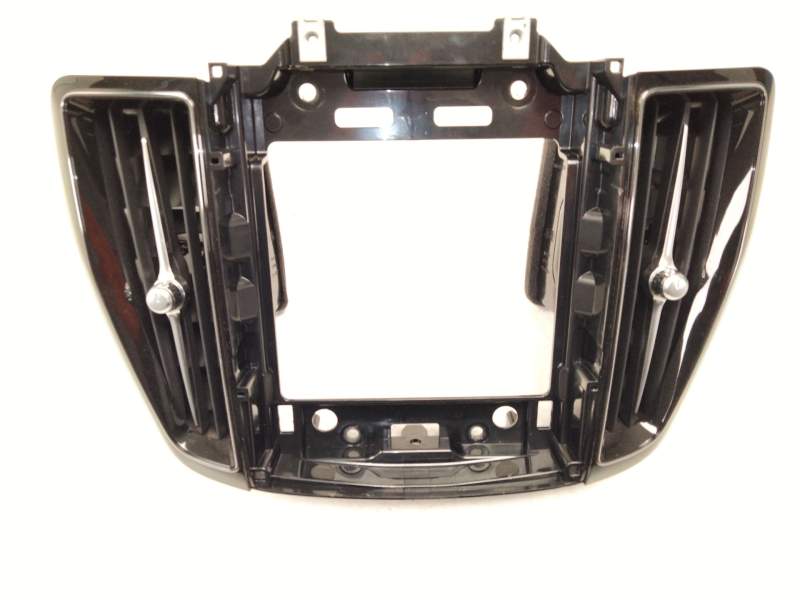 Recambio de aireador central para volvo xc60 ii (246) b4 mild-hybrid awd referencia OEM IAM 31477274  